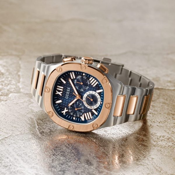 Guess Mens Headline Silver Stainless Steel 42MM Blue Dial Model GW0572G4